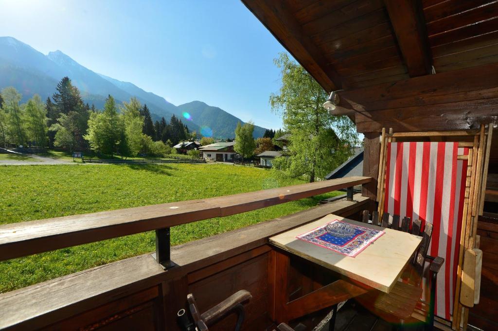 Haus Orplid Hotel Seefeld in Tirol Room photo